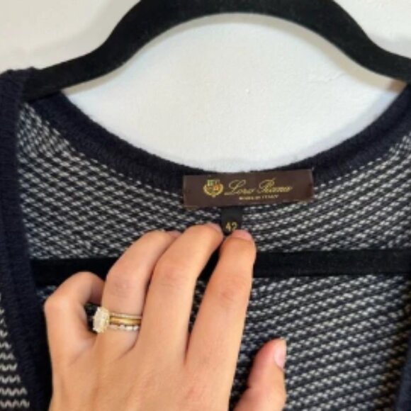 Loro Piana Navy Striped 100% Cashmere V Neck Sweater - Picture 3 of 6